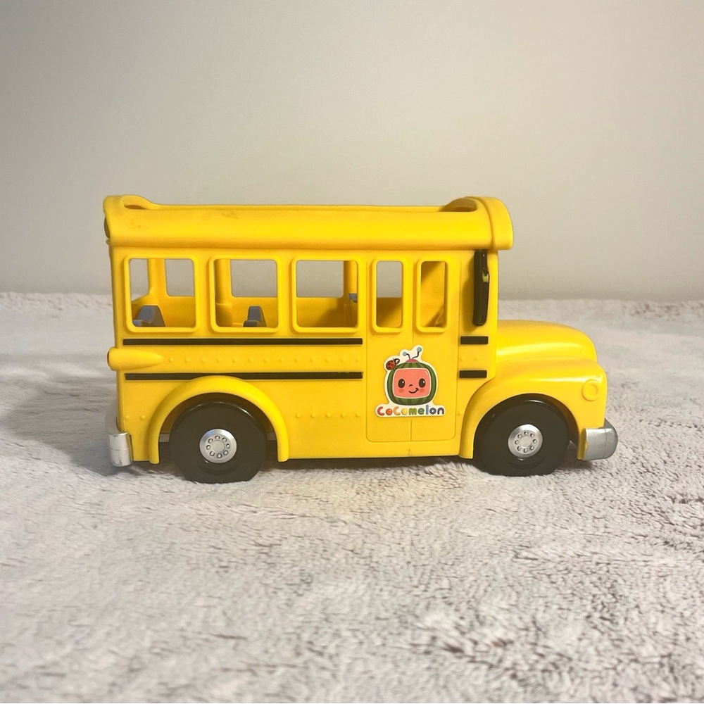 Cocomelon Yellow School Bus Toy
